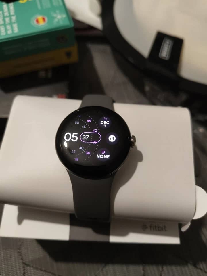 Google Google Pixel Watch 4 Smartwatches