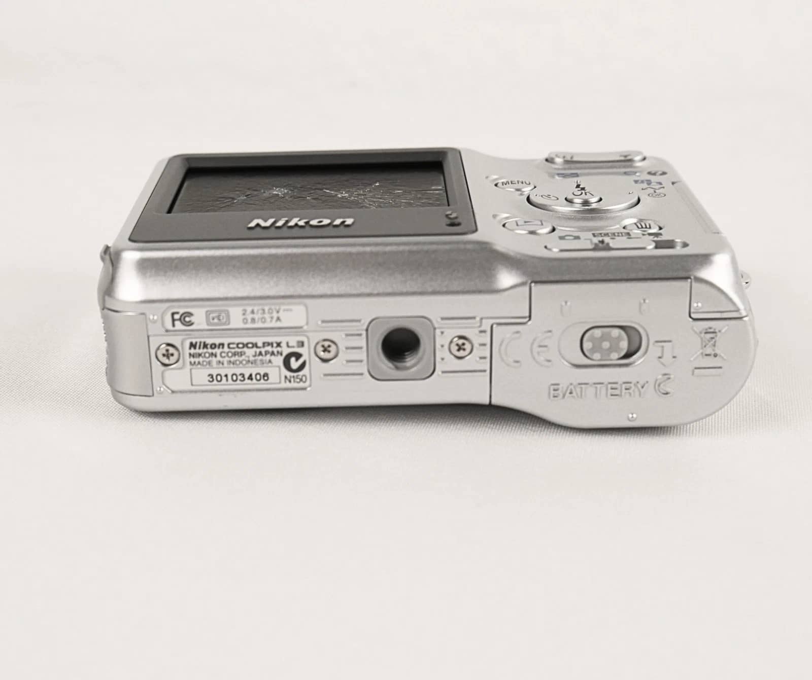 Nikon COOLPIX L3 Digital Cameras Silver New Body Only