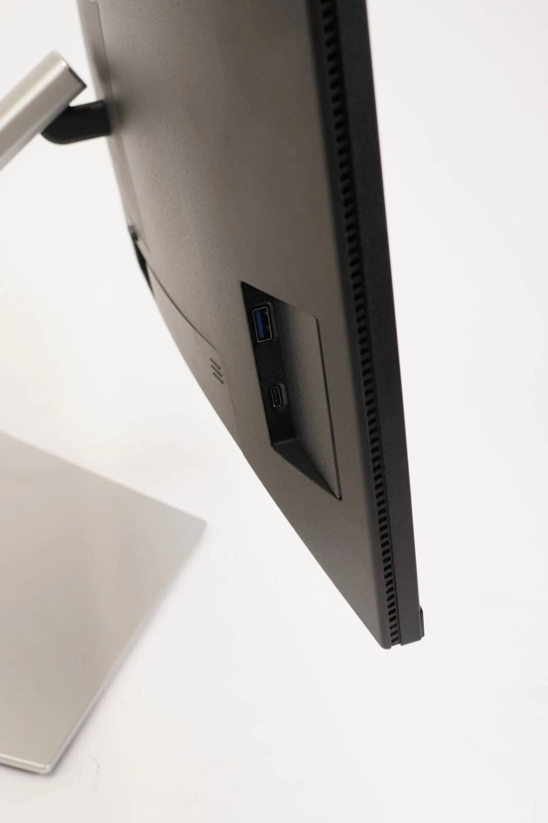 Dell P2424HT Monitors For parts or not working