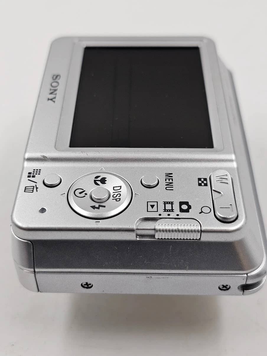 Sony Cyber-shot DSC-S930 Digital Cameras Silver New Body Only
