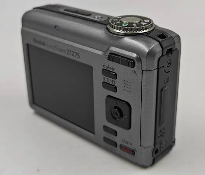 Kodak EasyShare Z1275 Digital Cameras Gray New Body Only