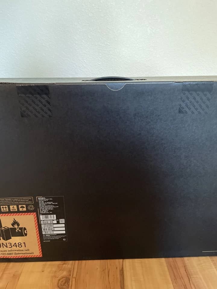ASUS ROG Strix GX502LXS Computers