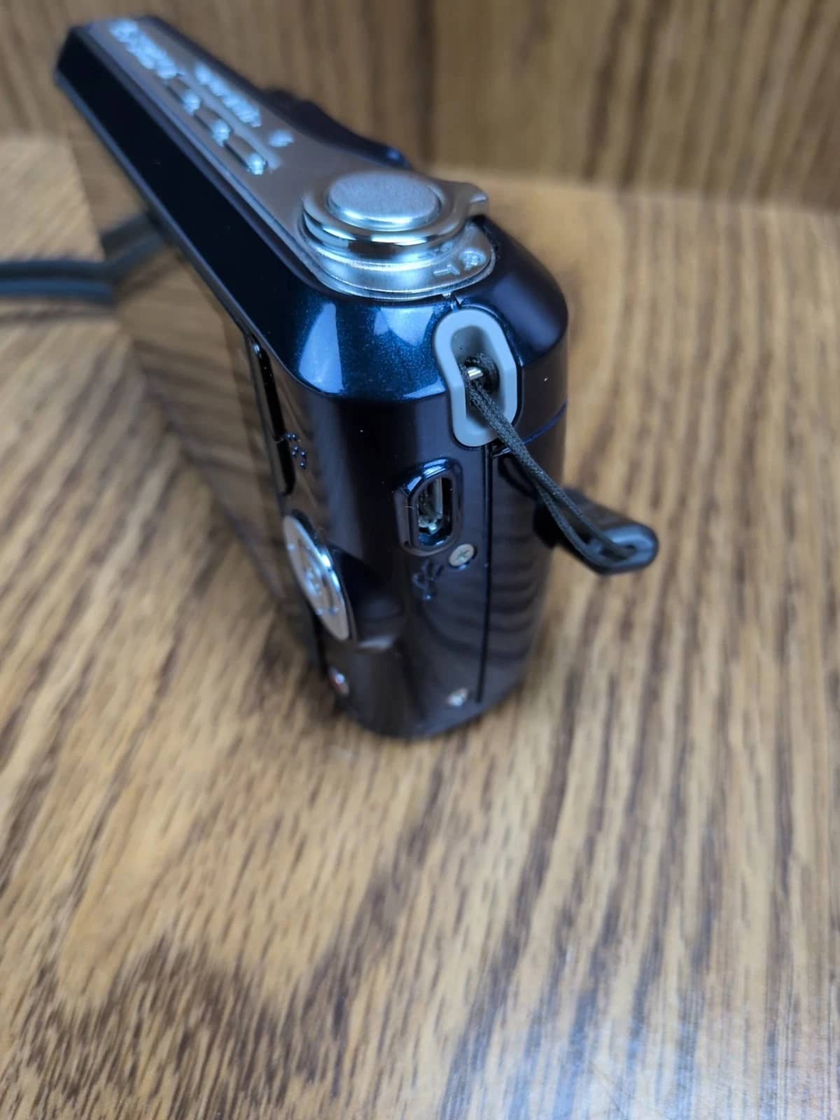 Kodak C195 Digital Cameras Blue Used - Good Body Only