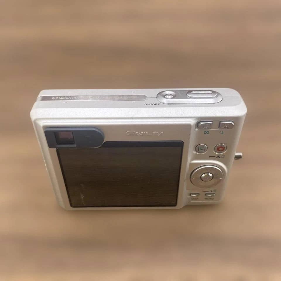 Casio FZ55 Digital Cameras