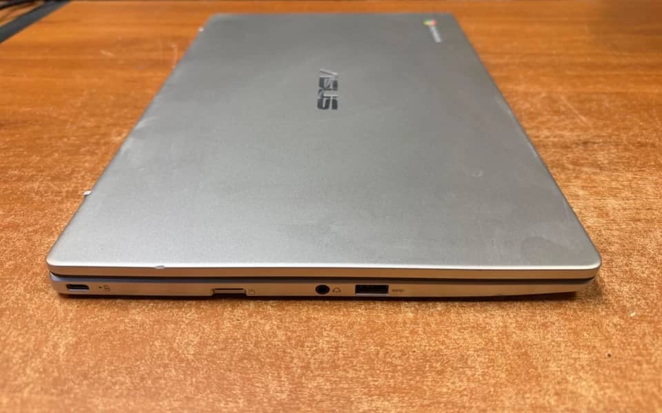 ASUS Chromebook C424MA Computers