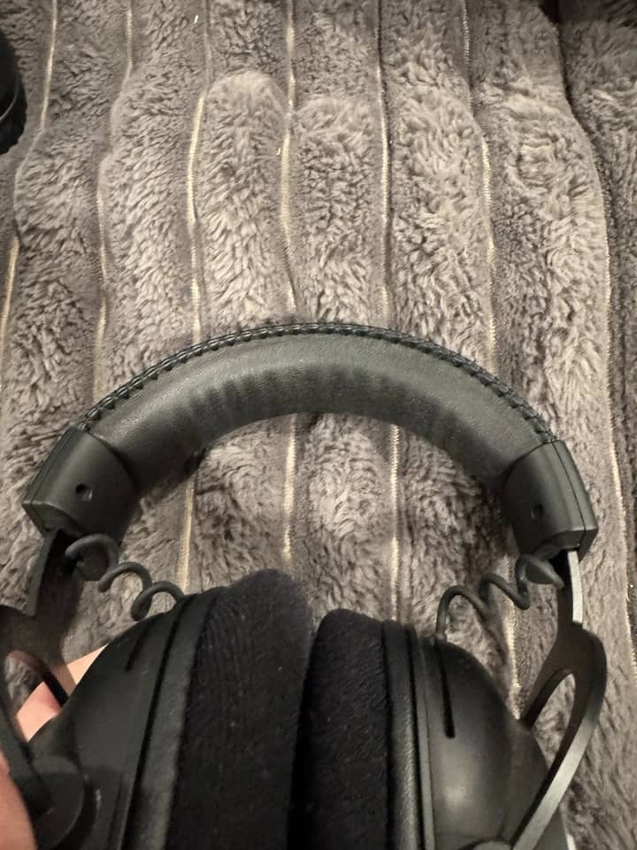 Logitech G Pro X Headphones & Earbuds 