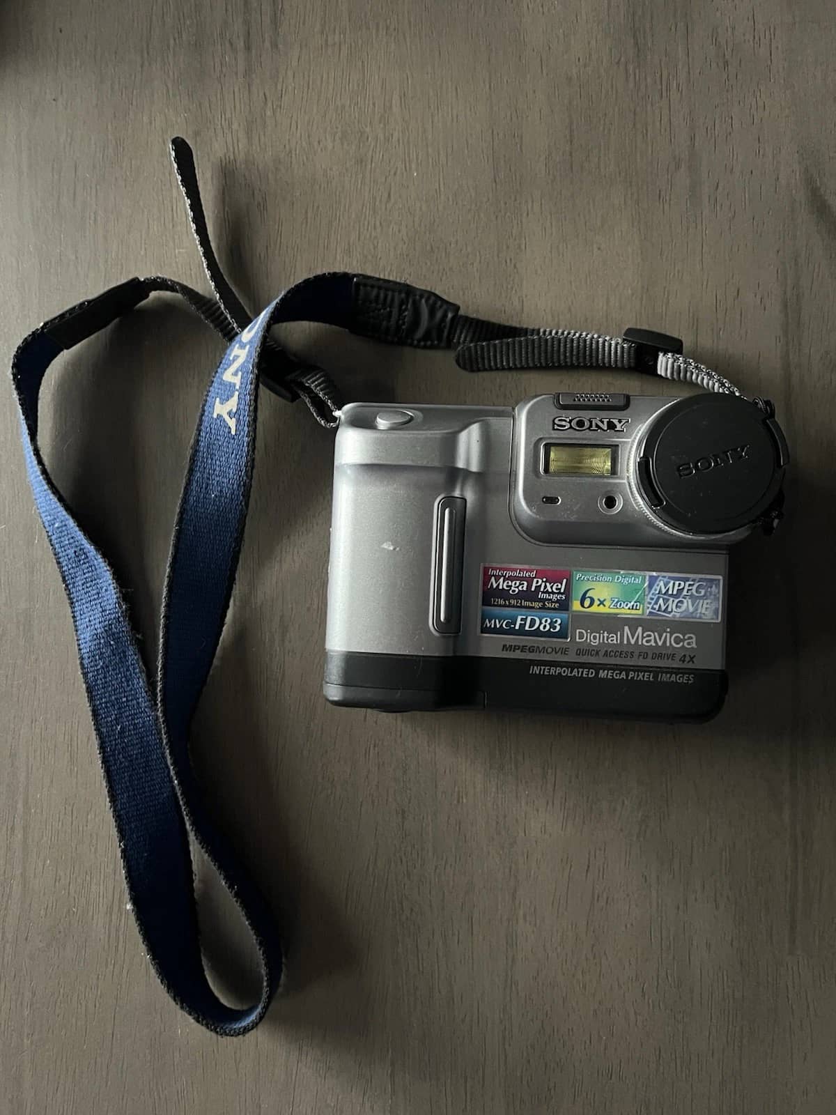 Sony MVC-FD83 Digital Cameras Silver Used - Good Body Only