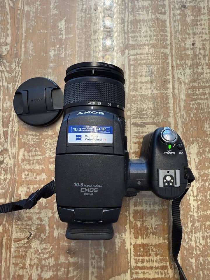 Sony Cyber-shot DSC-R1 Digital Cameras Black Used - Good Body Only