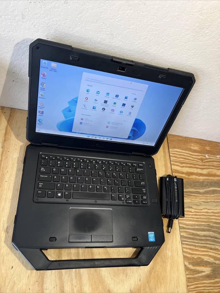 Dell Latitude 5404 Computers