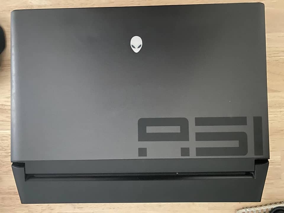 Dell Alienware Area 51m Computers