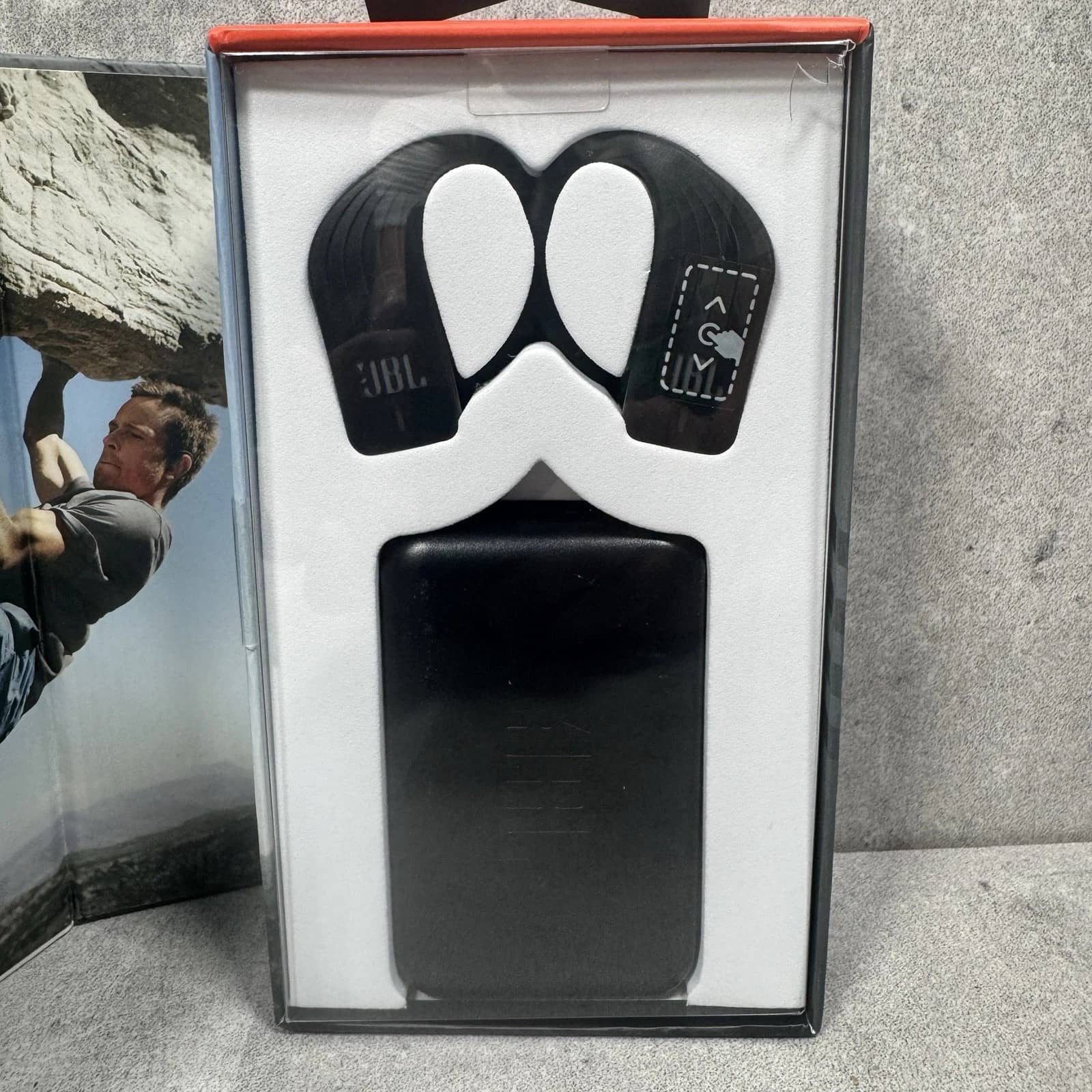 JBL JBLENDURPEAKBLKAM Headphones & Earbuds Black New