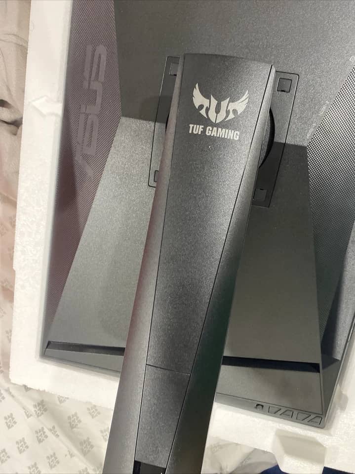 ASUS VG27BQ Monitors