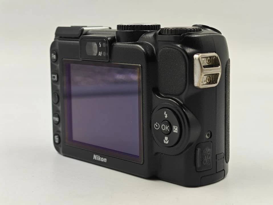 Nikon COOLPIX P5100 Digital Cameras Black New Body Only