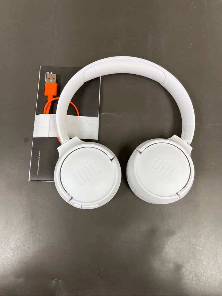 JBL JBLT520BTWHTAM Headphones & Earbuds 