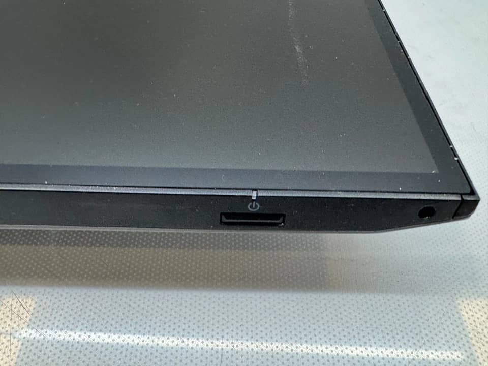 HP Z27u G3 Monitors