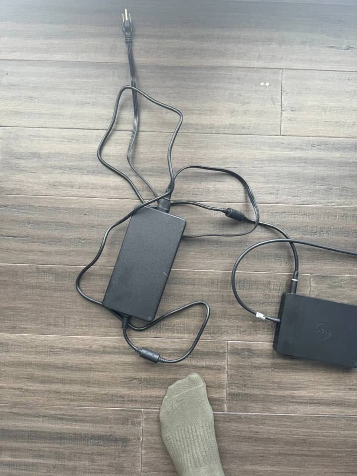 Dell E1916HV Monitors