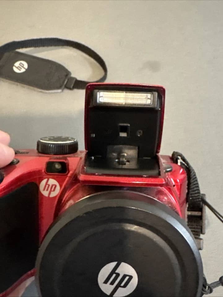HP D3500 Digital Cameras