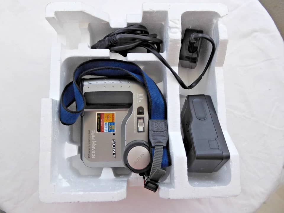 Sony Mavica MVC-FD71 Digital Cameras Gray Used - Good Body Only