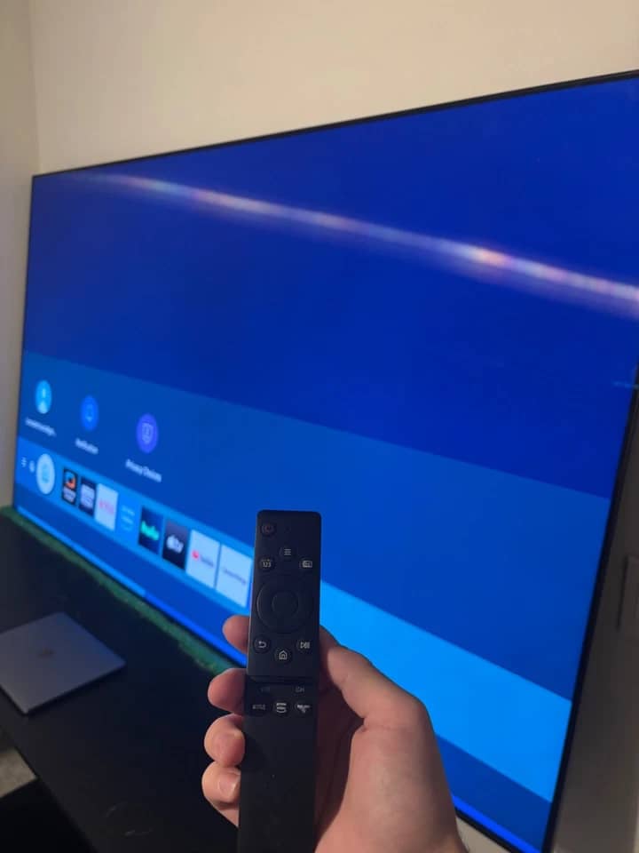 Samsung QM85R TVs