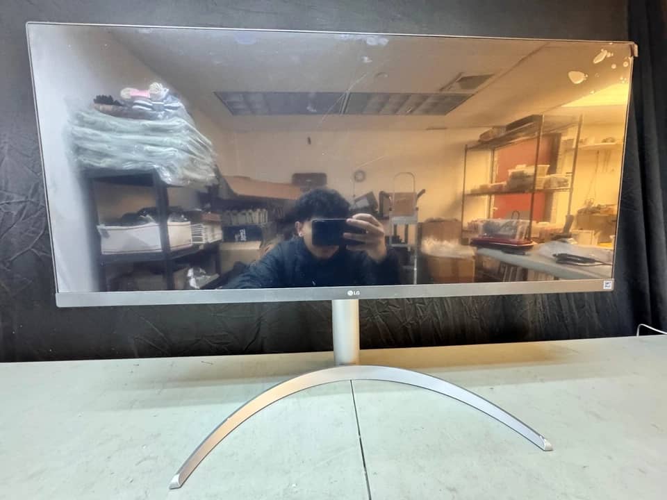 LG 34WQ650 Monitors
