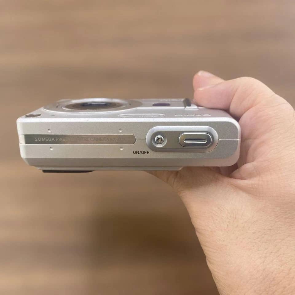 Casio FZ55 Digital Cameras