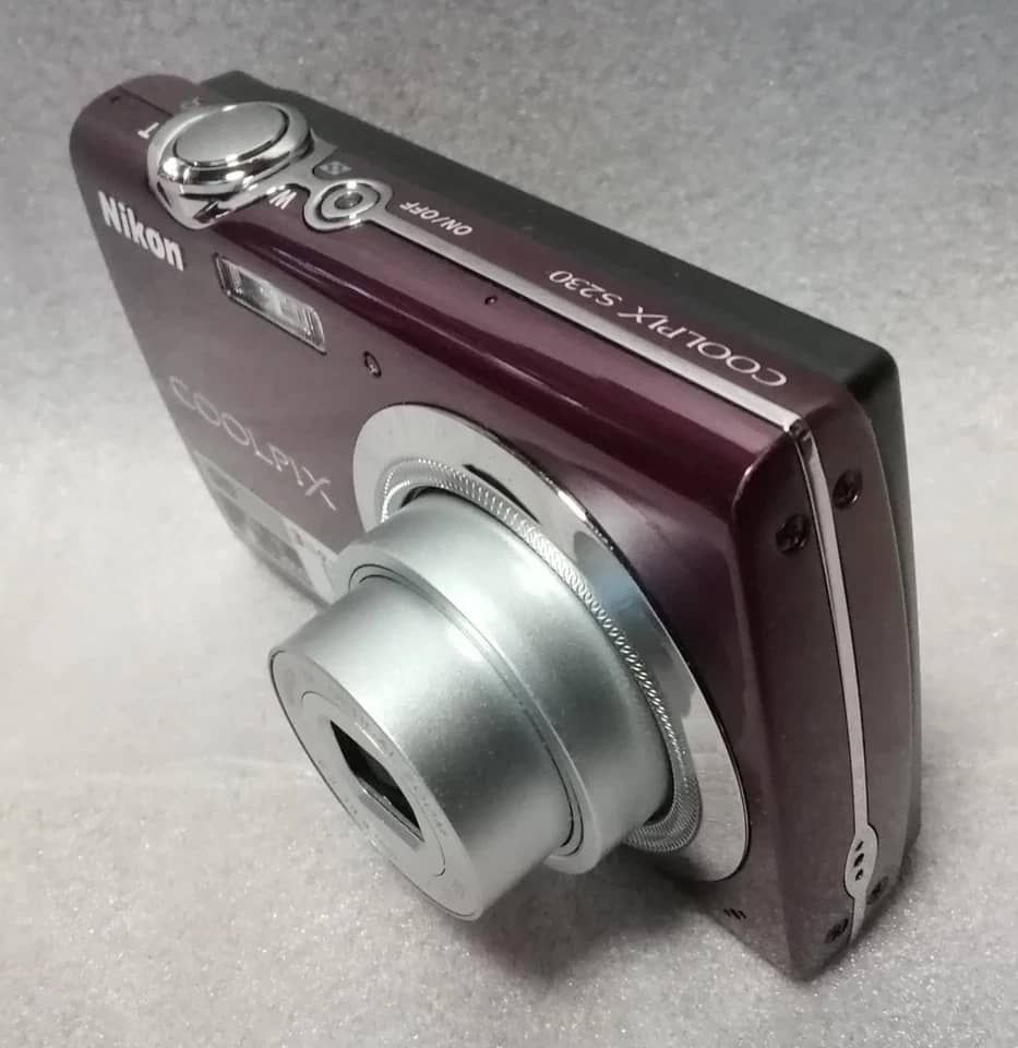 Nikon COOLPIX S230 Digital Cameras Silver New Body Only
