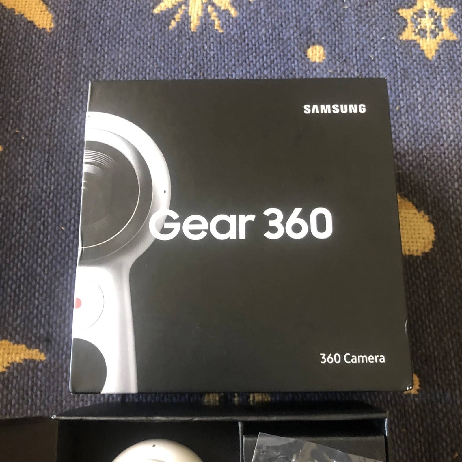 Samsung gear 360 Digital Cameras White New Body Only