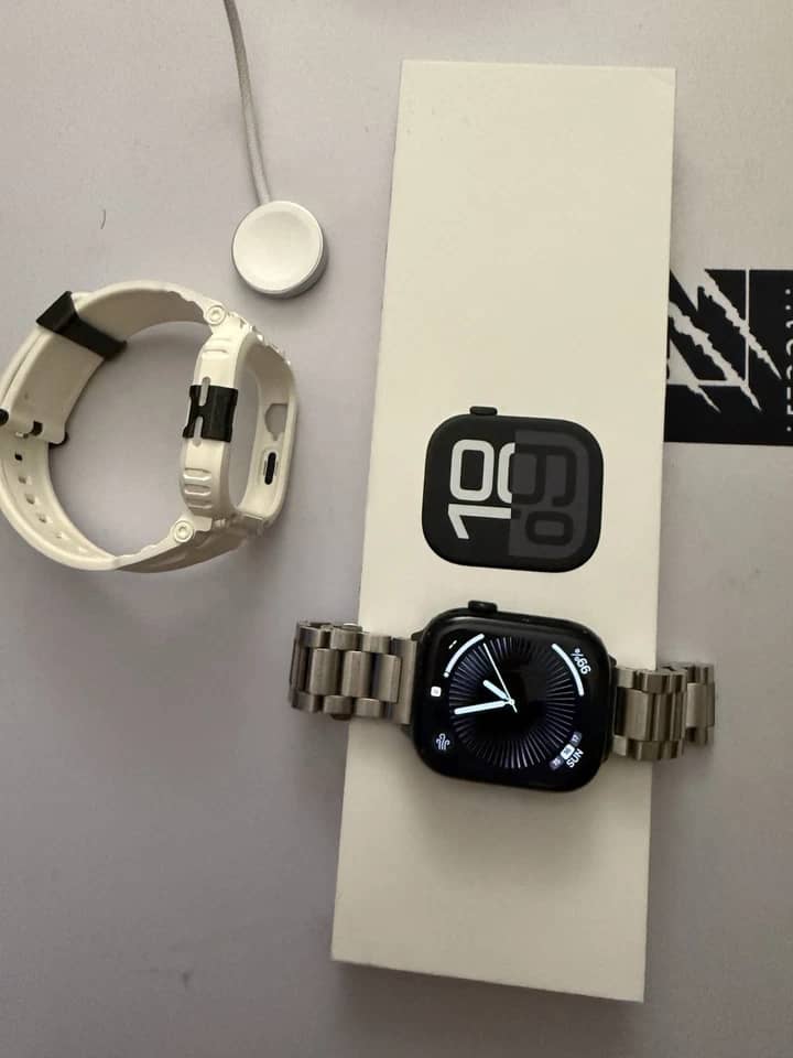 Apple Watch Series 10 Smartwatches