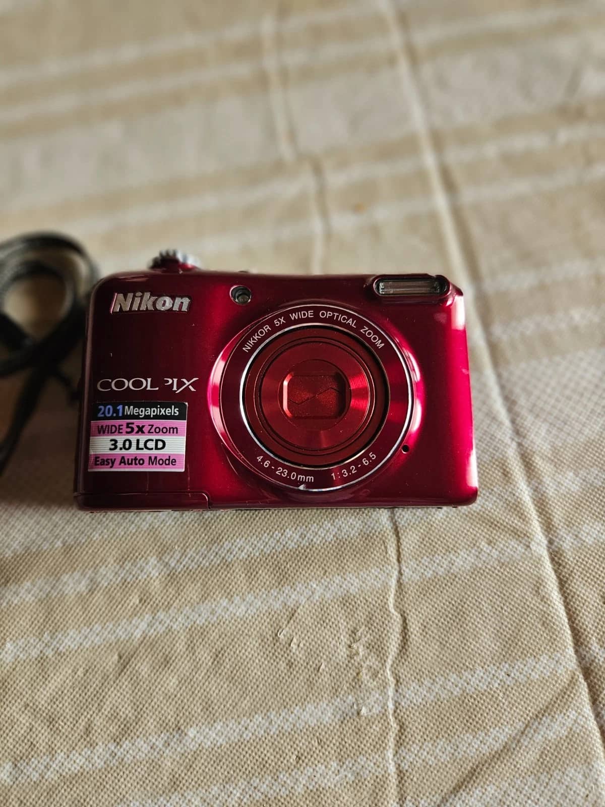 Nikon COOLPIX L28 Digital Cameras Red New Body Only