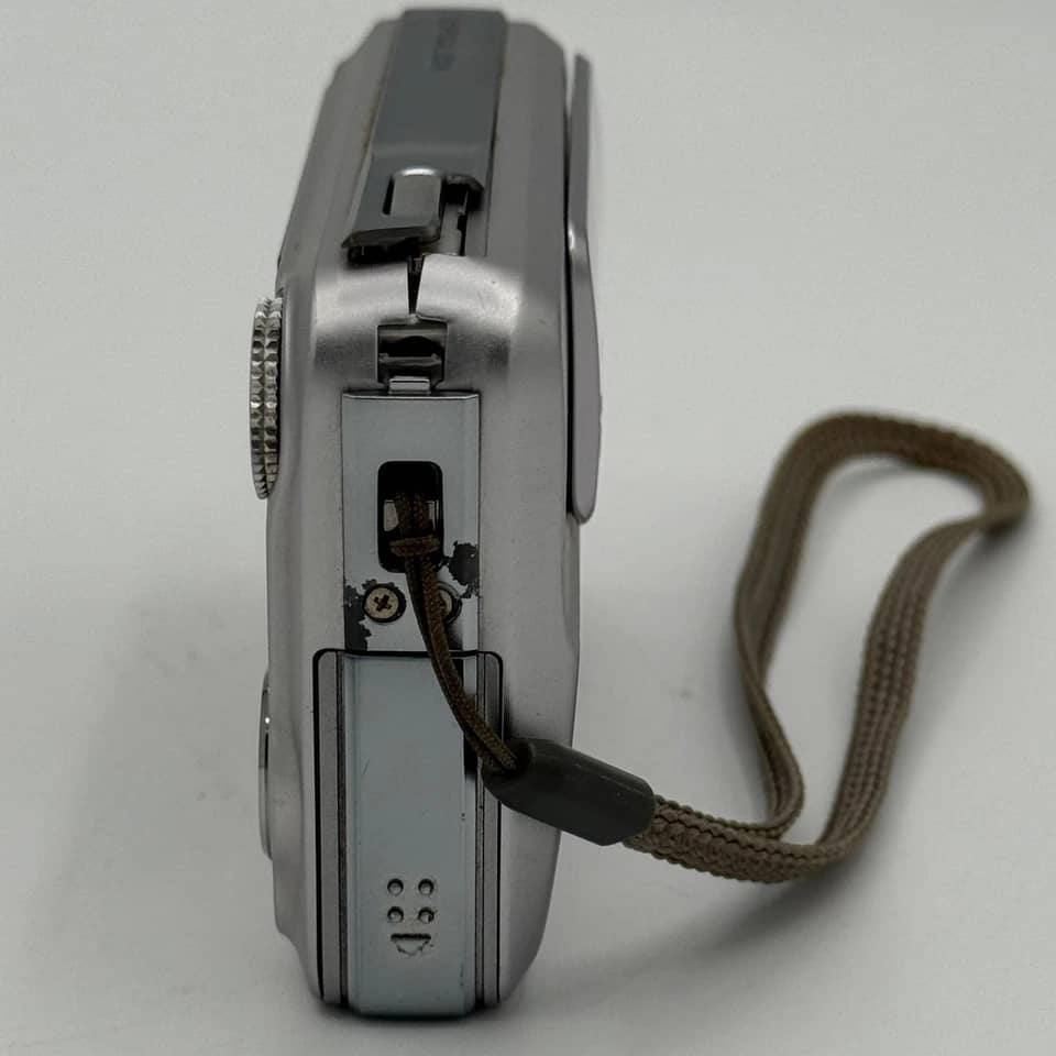 Casio Casio Exilim EX-V7 Digital Cameras Used - Good