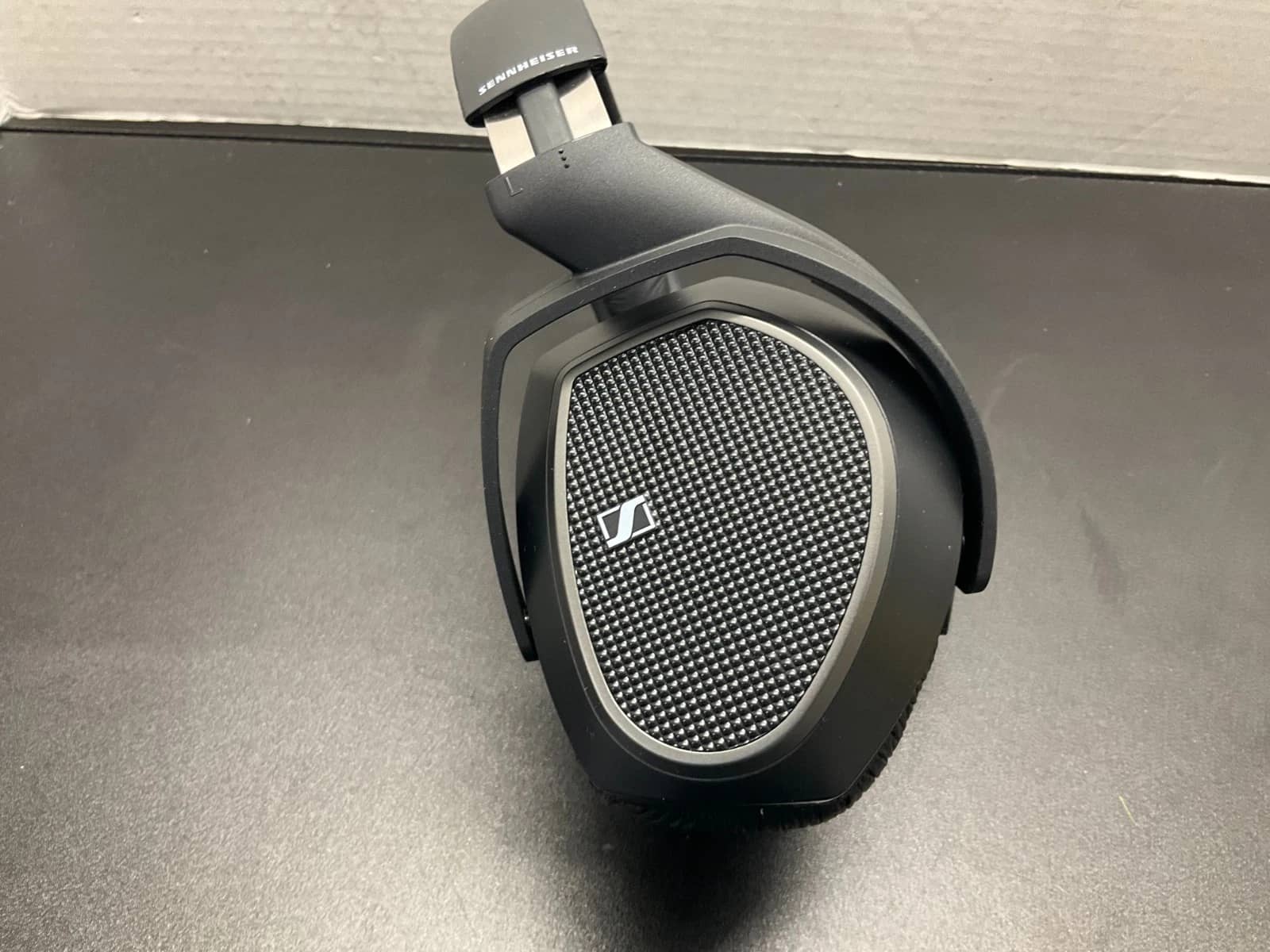 Sennheiser RS175 Headphones & Earbuds Black New