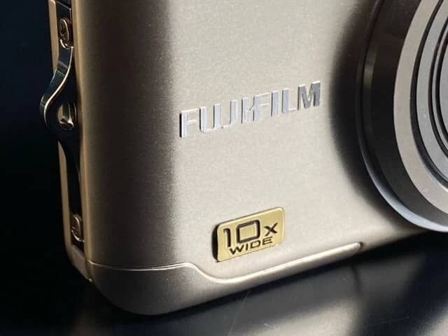 Fujifilm LUMIX FZ300 Digital Cameras