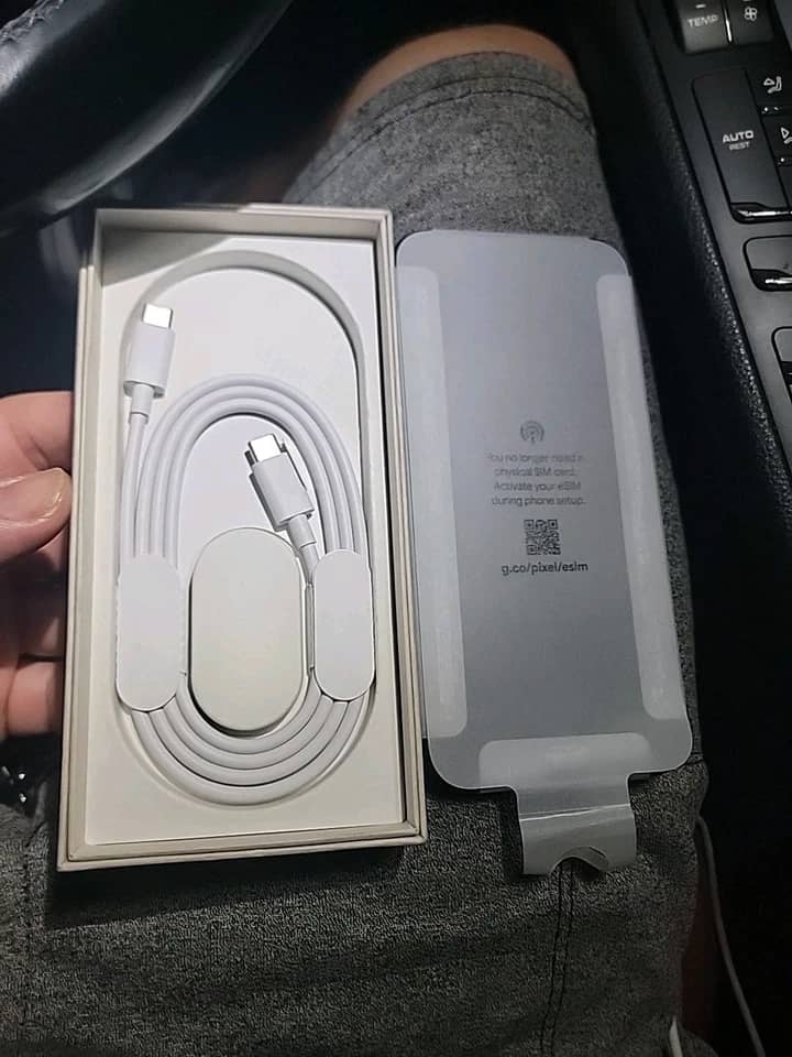 Google Pixel 10 Pro XL Cell Phones