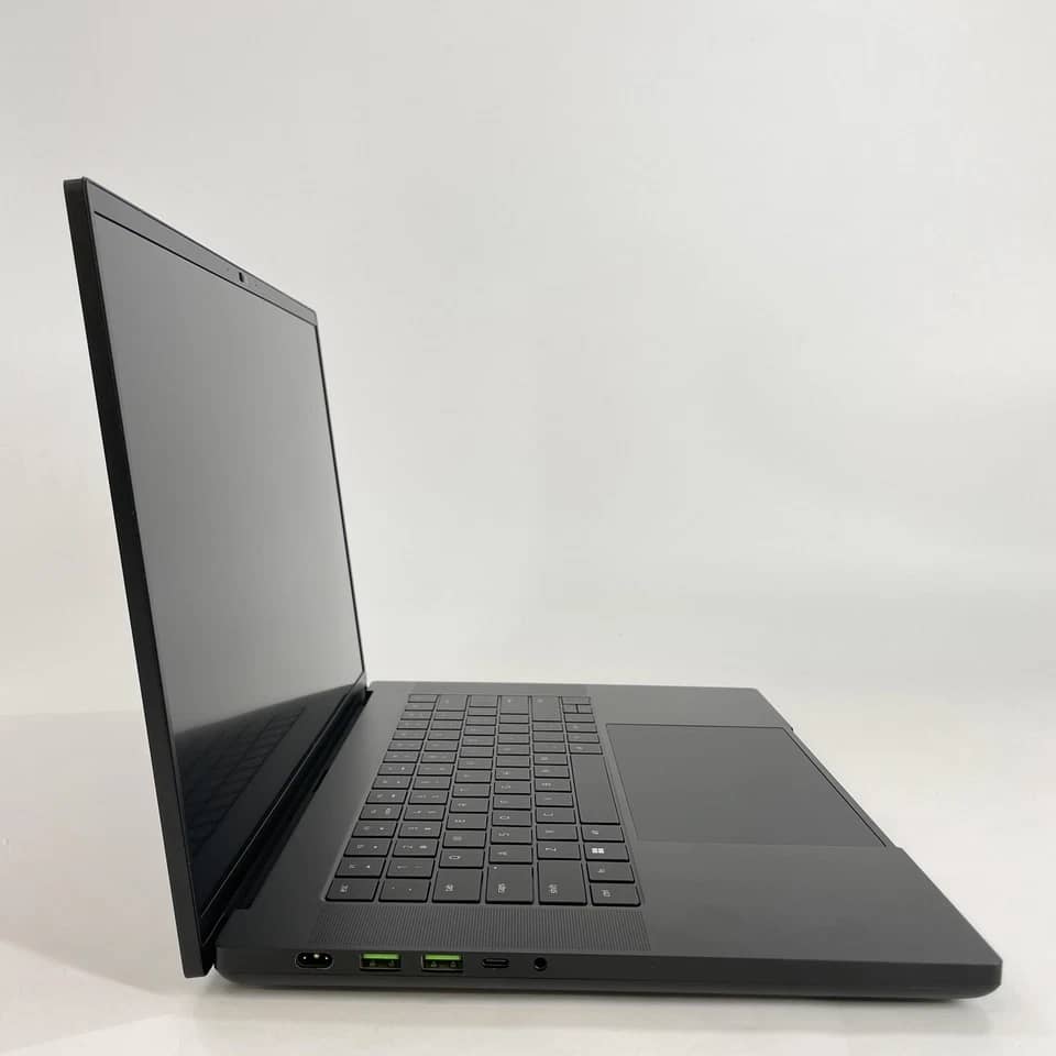 Razer Blade 16 Computers