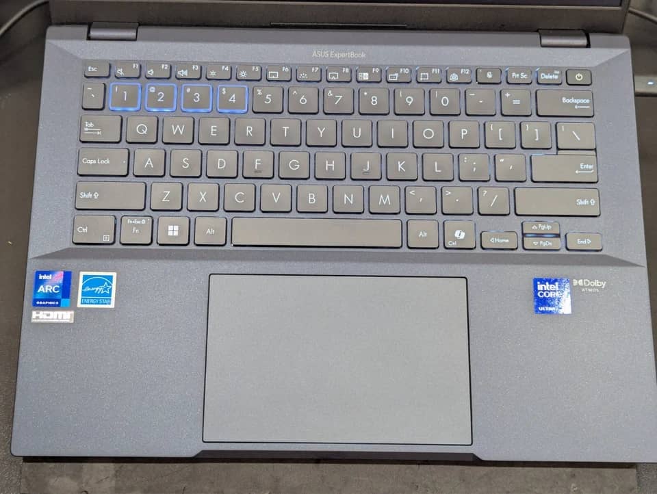 ASUS ExpertBook B5404CMA Computers