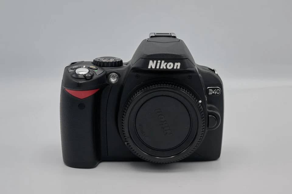 Nikon D40 Digital Cameras Black New Body Only