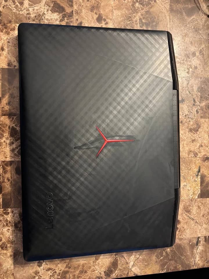 Lenovo IdeaPad Y720 Computers