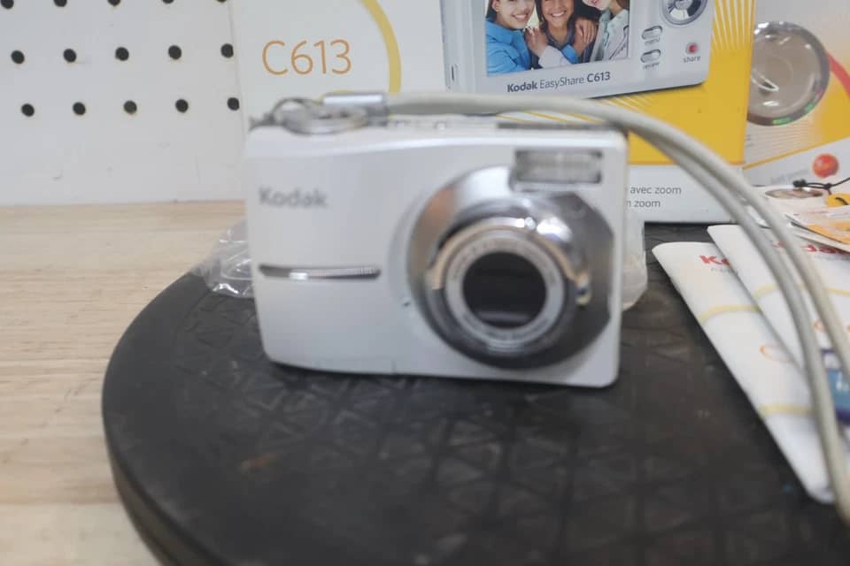 Kodak C613 Digital Cameras Black Used - Good Body Only