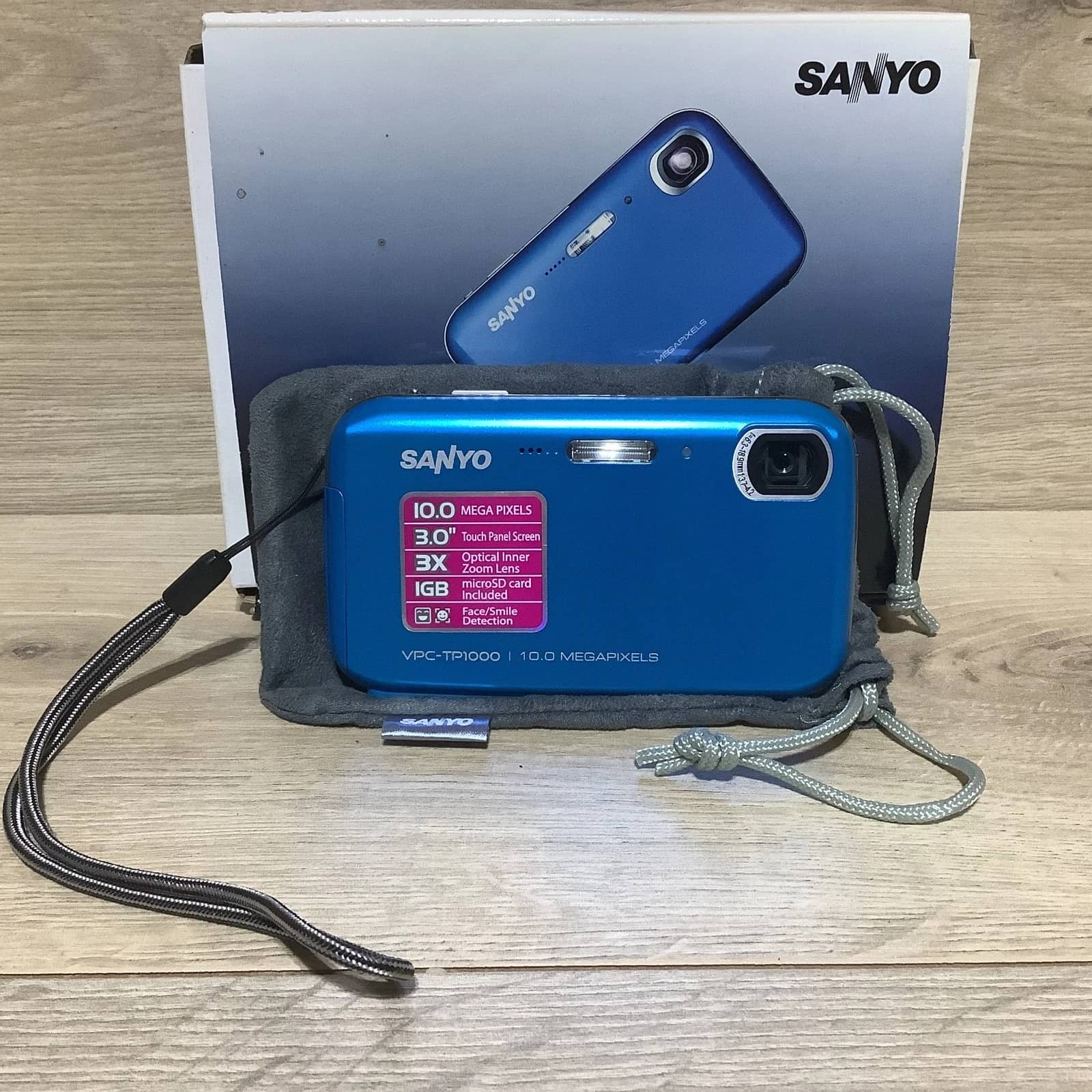 SANYO VPC TP1000 Digital Cameras Blue New Body Only