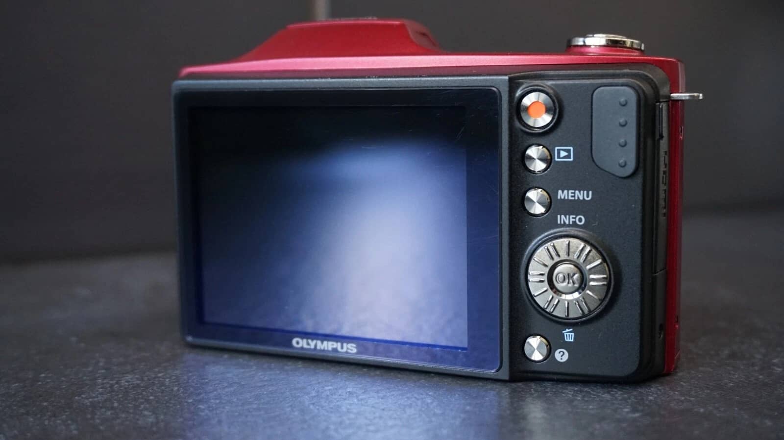 Olympus sz-14 Digital Cameras Silver New Body Only