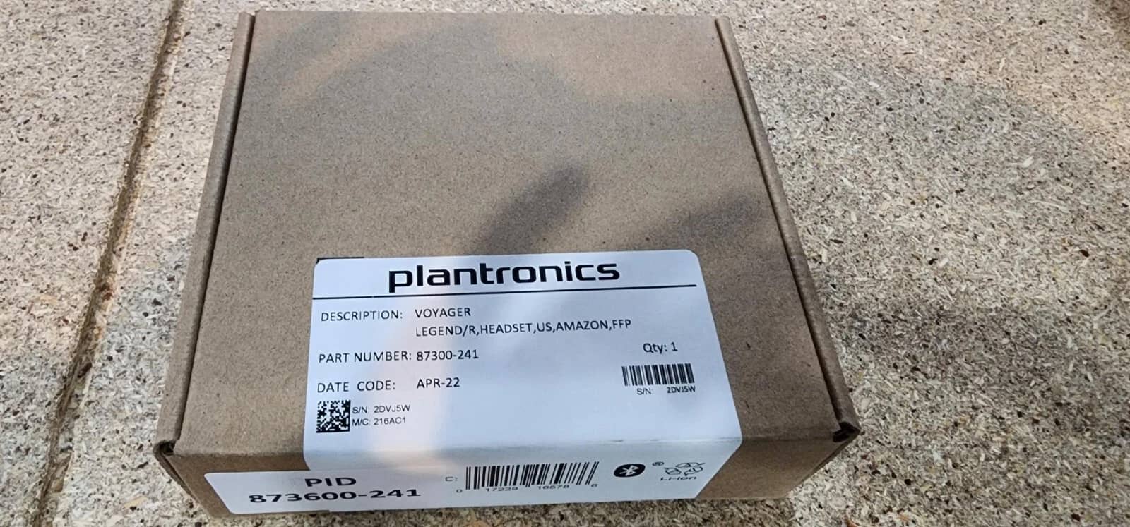 Plantronics B235 Headphones & Earbuds Black Open-Box Excellent