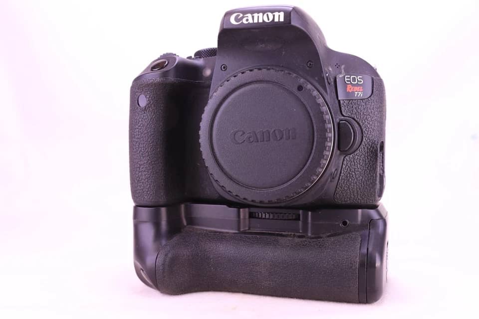 Canon EOS Rebel T7i Digital Cameras