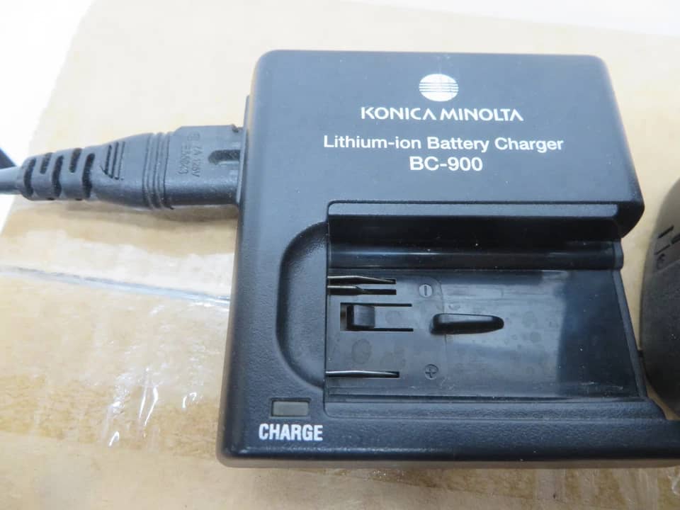Minolta DiMAGE A200 Digital Cameras