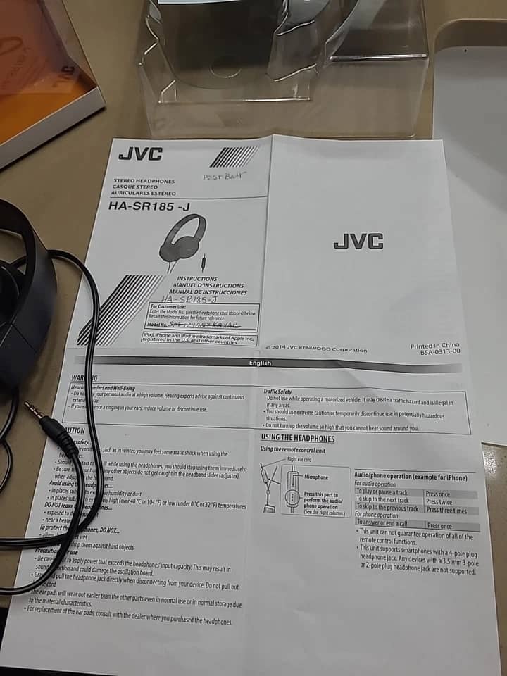 JVC HA-SR185 Headphones & Earbuds Black New