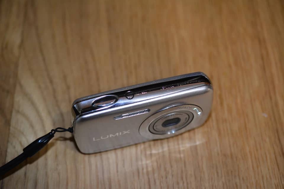 Zoom LUMIX S1H Digital Cameras