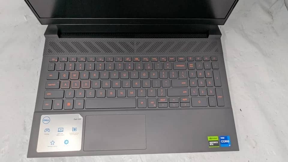 Dell G15 5530 Computers