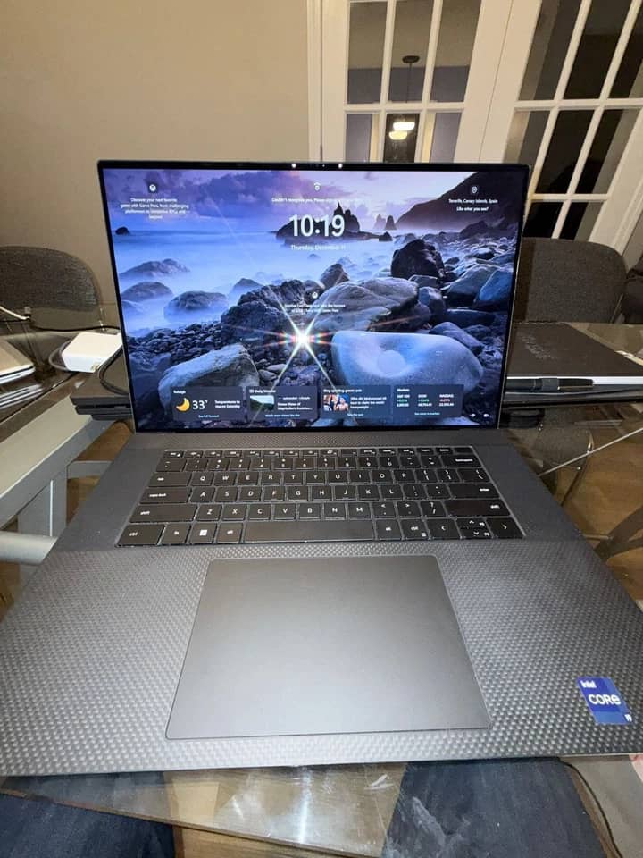 Dell XPS 17 9720 Computers