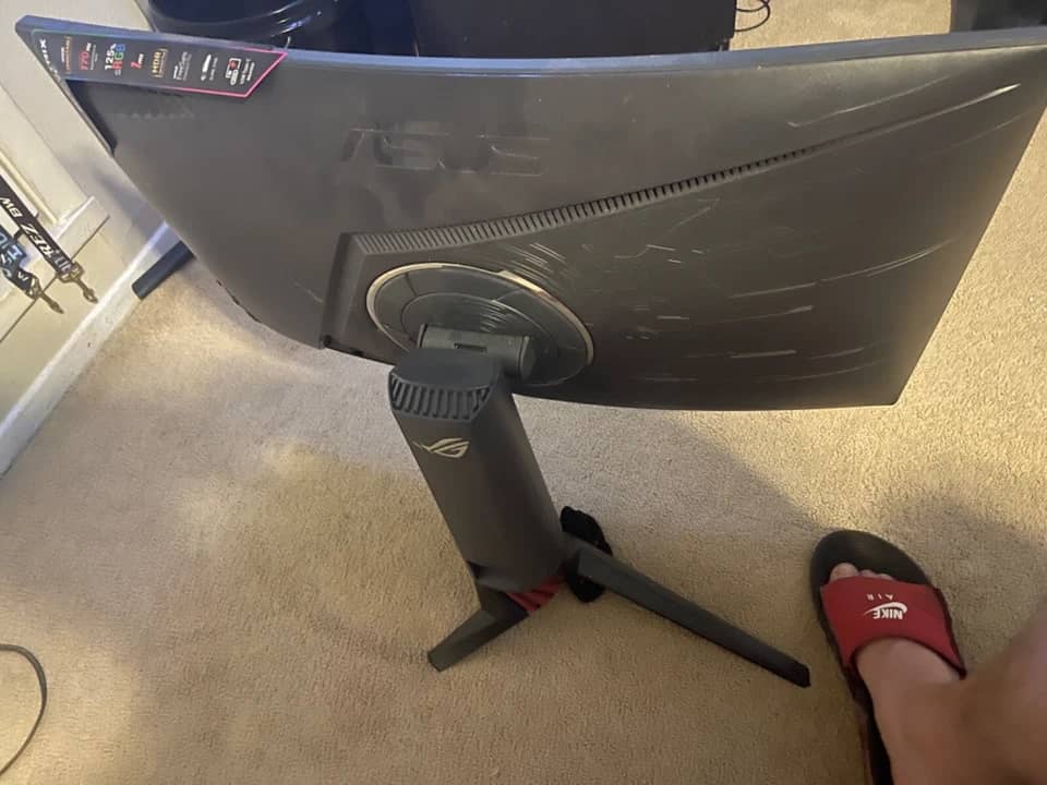 ASUS XG32VQ Monitors