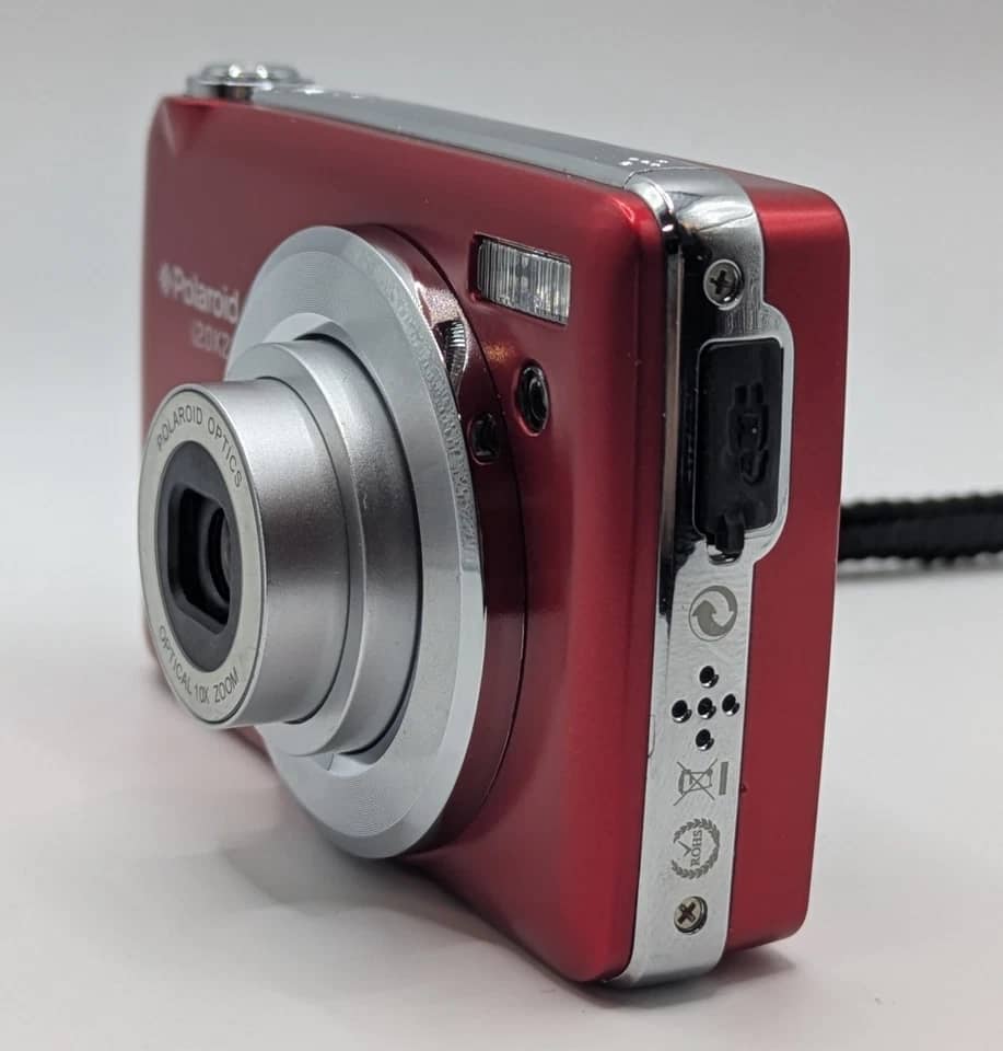 Polaroid i20X29 Digital Cameras Red New Body Only
