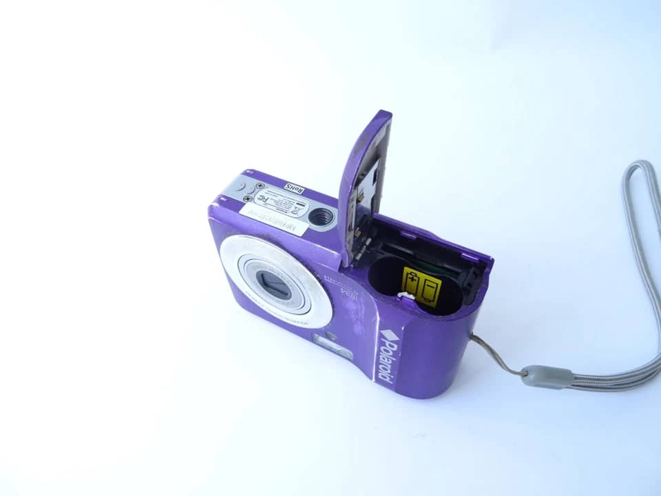 Polaroid i834 Digital Cameras Purple Used - Good Body Only
